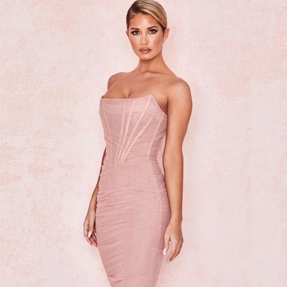 ~Pristine Prominence:Pink Corset Pencil Dress~ - Picture 5 of 16
